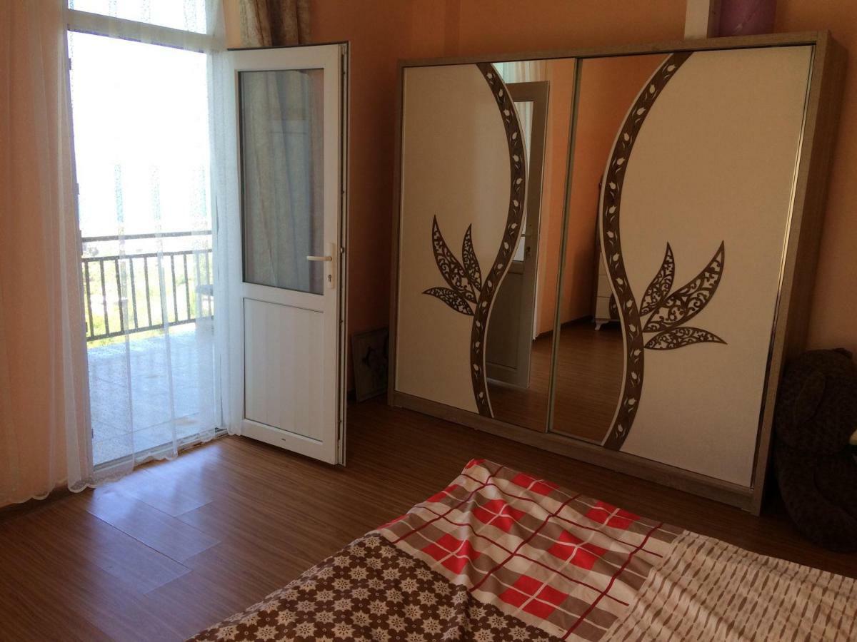 גוניו Guest House Nona מראה חיצוני תמונה